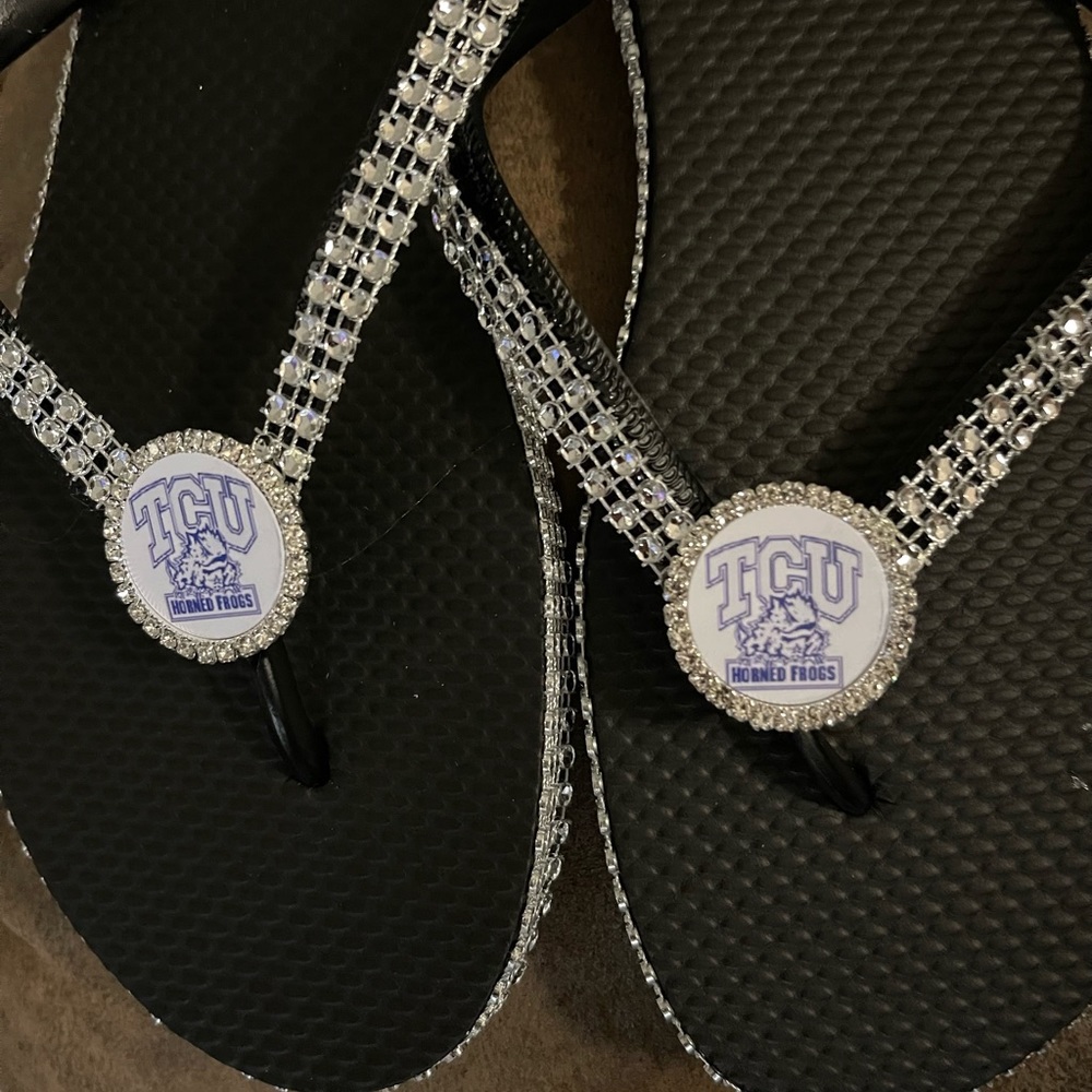 TCU flip flops